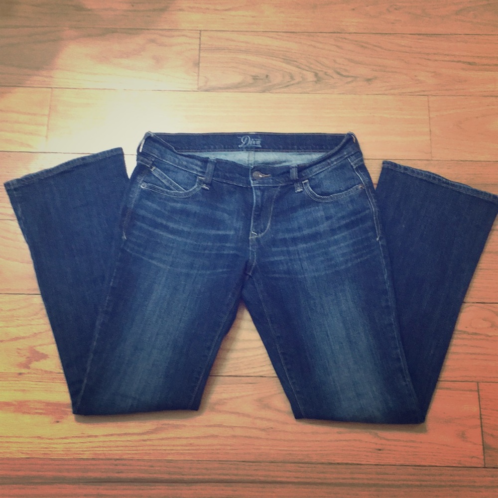 Old Navy Diva jeans, boot cut, 6 short